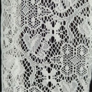 PINK & VIOLET accessories white floral lace scarf